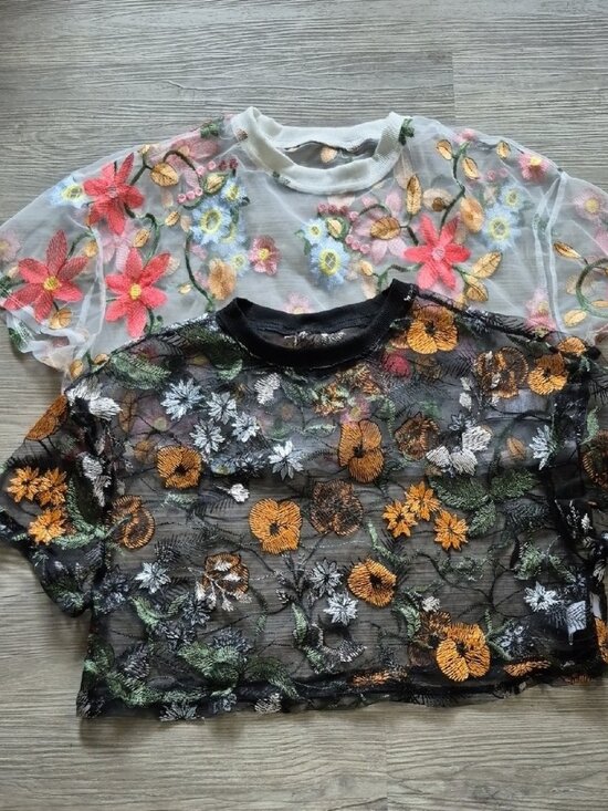 Tops - Floral Embroidered Mesh Crop Top - Black/White